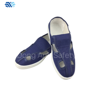 Giày 4 lỗ tím than phòng sạch