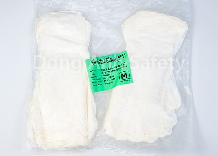 Găng tay y tế 1 hộp bao nhiêu cái? Găng tay Nitrile Stat được đóng gói 50 đôi/hộp ~ 100 cái/hộp