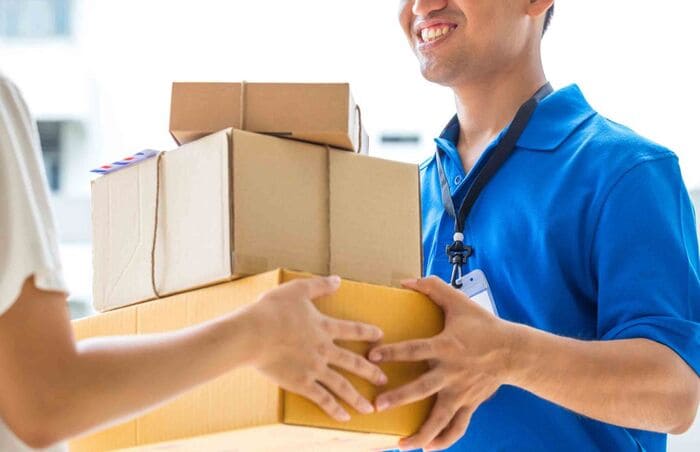 Chính sách vận chuyển miễn phí giúp kích thích nhu cầu mua hàng của người tiêu dùng (Nguồn ảnh: Sưu tầm)