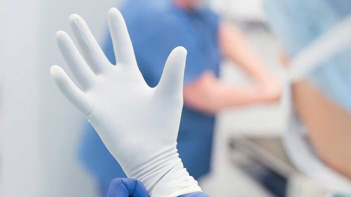 Găng tay Nitrilstat là giải pháp an toàn và hiệu quả trong nhiều ngành công nghiệp